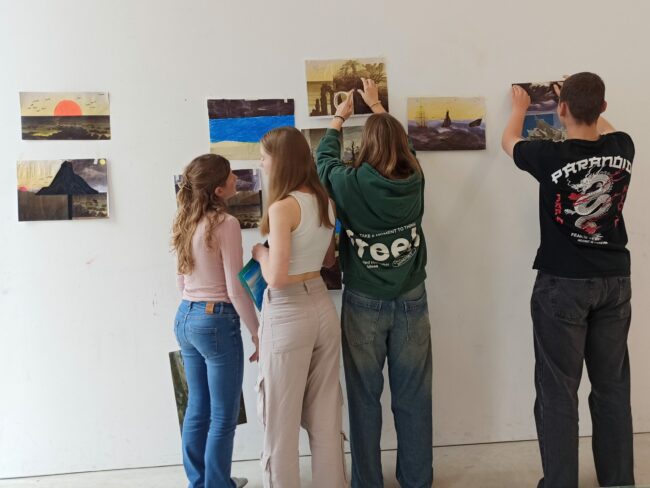 Schülerinnen und Schüler in Aktion