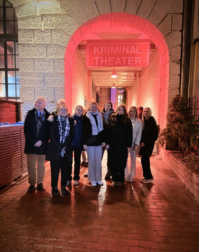 Besuch im Kriminaltheater